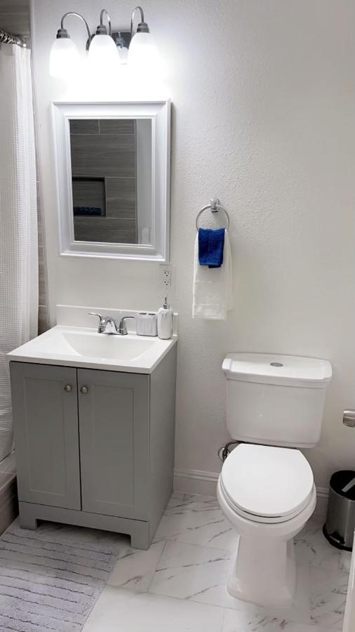 Guest House , 5 Min Away From Las Airport. Las Vegas Exterior photo